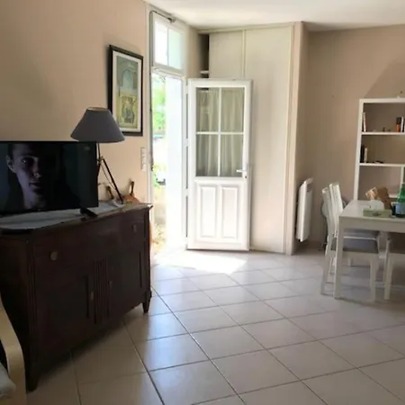 Maison Typique Dans Rue Calme A 50m Du Marche * Pornichet
