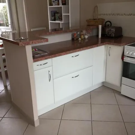 Maison Typique Dans Rue Calme A 50m Du Marche Ferienhaus *